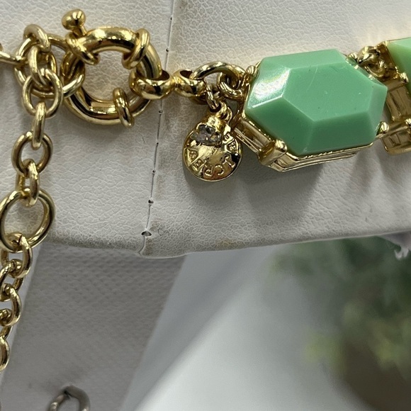 J. Crew Necklace Green Clear Rhinestone Gold Tone Statement Necklace‎ - Picture 4 of 14